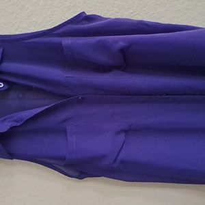 DECREE SLEEVLESS BUTTON UP SHIRT SIZE M